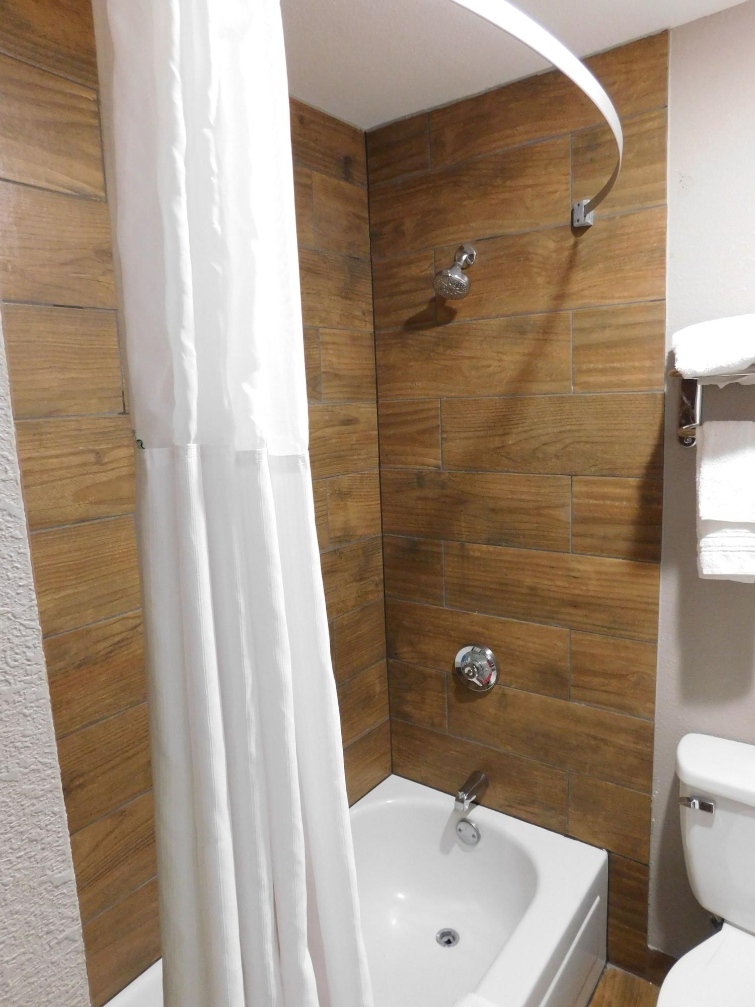 Days Inn By Wyndham West Des Moines - Clive Buitenkant foto
