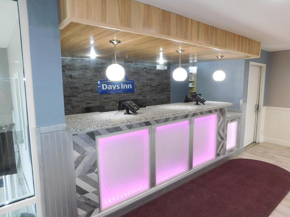 Days Inn By Wyndham West Des Moines - Clive Buitenkant foto