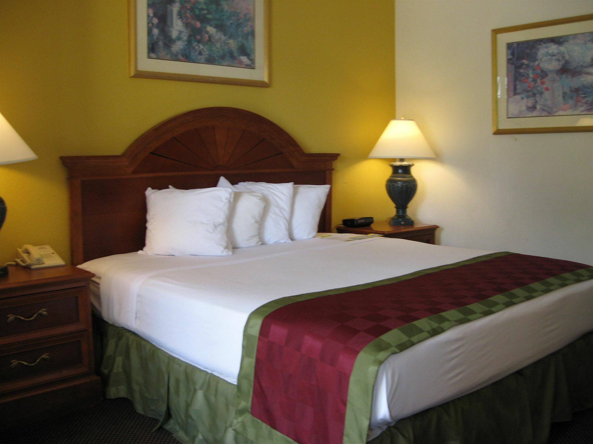 Days Inn By Wyndham West Des Moines - Clive Buitenkant foto
